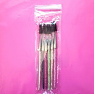 6 eyebrow brushes